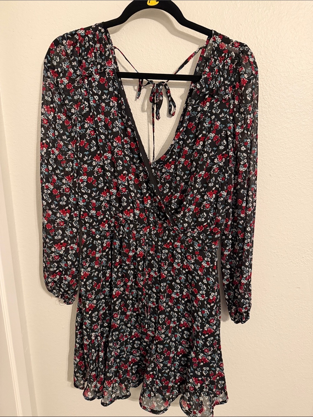 Trixxi Black Floral V-Neck Long Sleeve Mini Dress with Red & White Flowers
